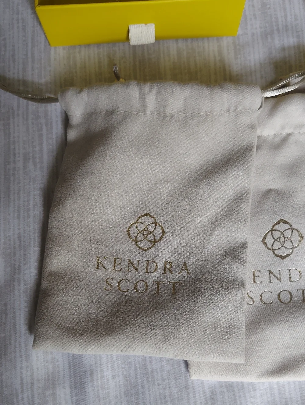 Kendra Scott Empty Jewelry Boxes (4) and Pouches (4) Magnetic Closure